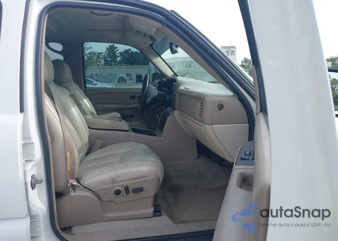 2006 Chevrolet Suburban 1500 Z71 from USA, damaged, VIN 3GNFK16Z26G112696